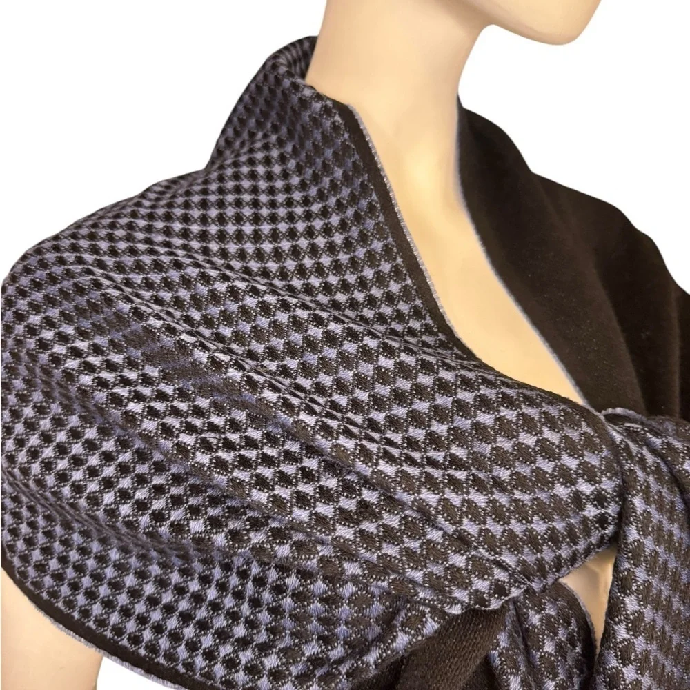 100% WOOL VERSACE  30X78 MEDUSA Black/Grey SCARF/SHAWL ITALY.